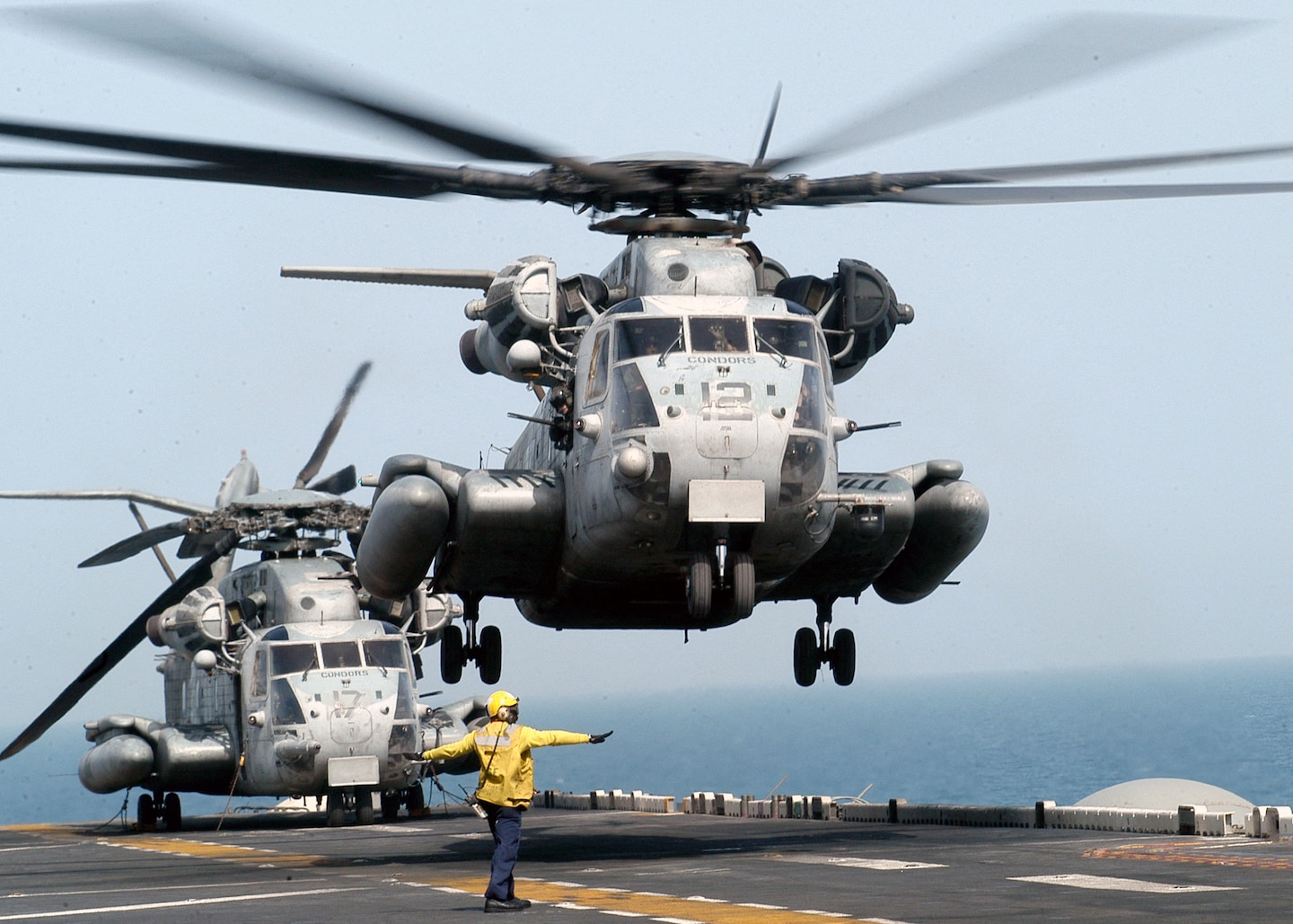 5 Marines killed in helicopter crash in Calif. storm, military says